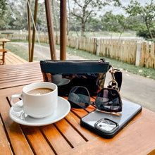 Load image into Gallery viewer, ADELIA pouch and key wristlet