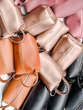 Load image into Gallery viewer, Toiletry Pouch βπ