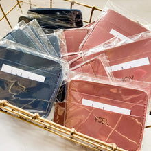 Load image into Gallery viewer, Cardholder