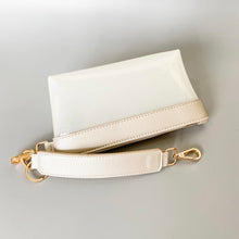 Load image into Gallery viewer, ADELIA pouch and key wristlet