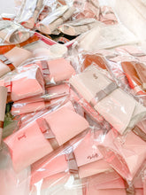 Load image into Gallery viewer, LILY pouch