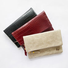 Load image into Gallery viewer, Elisse Pouch