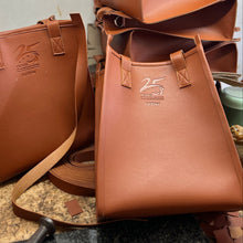 Load image into Gallery viewer, Expandable Tote Bag (Medium)
